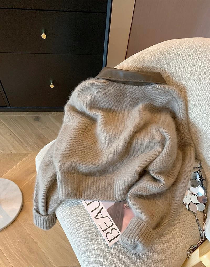 Strickjacke mit Kunstleder-Details