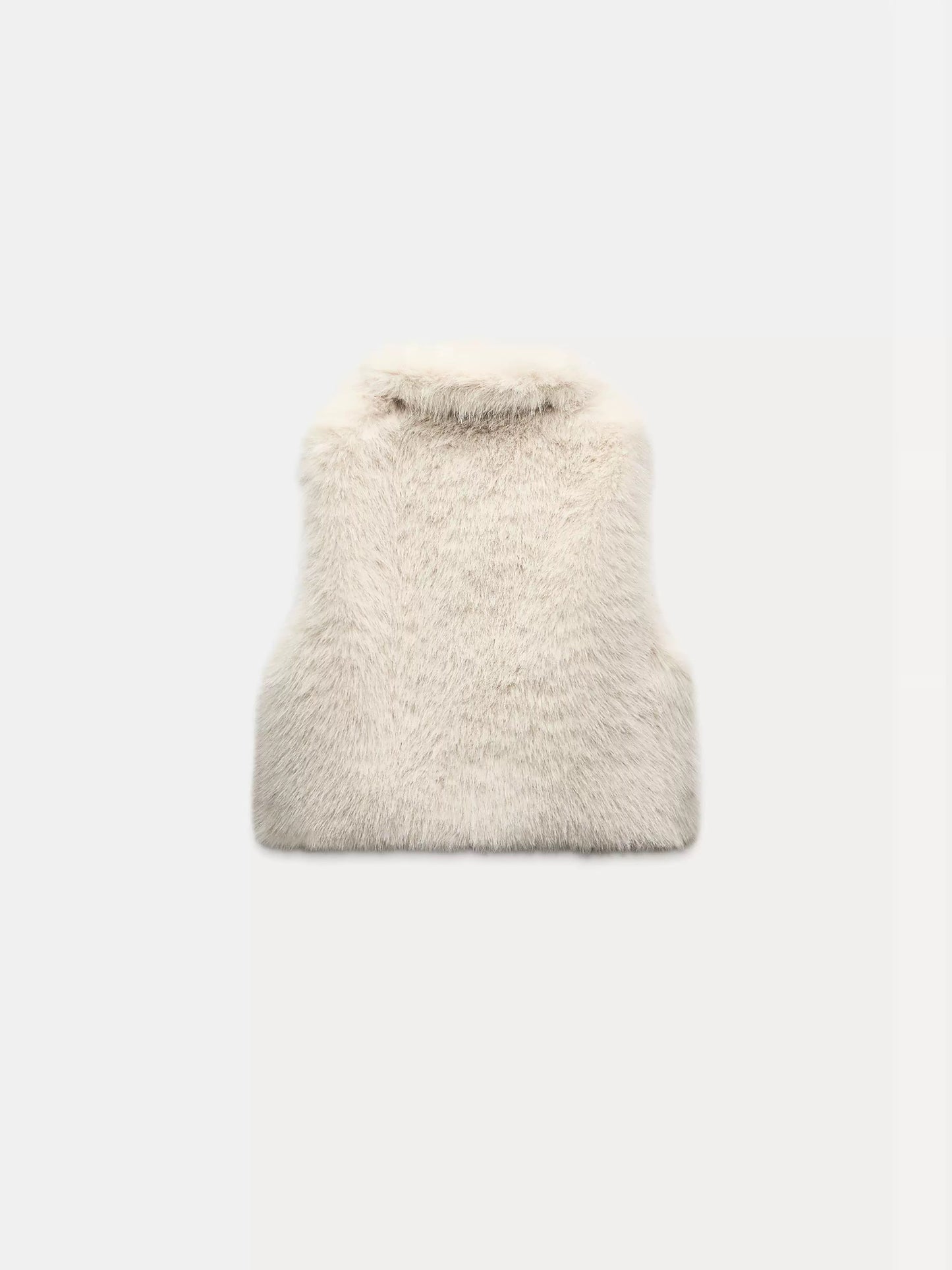 Velmara – Exquisite Fellwesten für zeitlose Eleganz