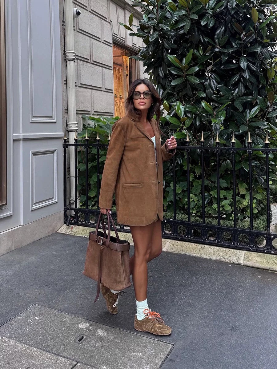 Zweiteiler in Braun - Blazer und Rock