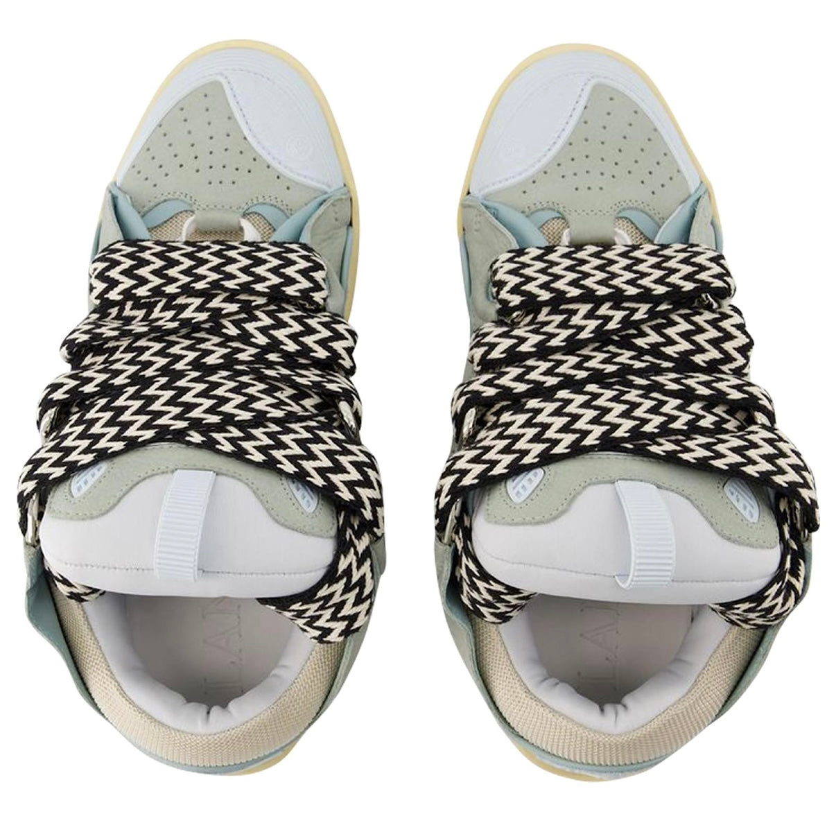 LVIN Low-Top Sneaker