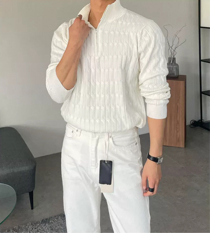 Classic comfort – The GeoStripe Zip Pullover