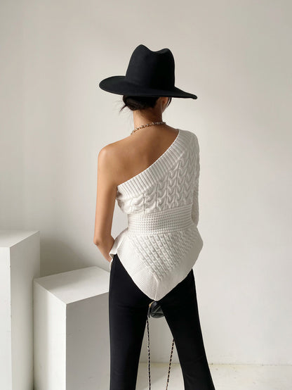 Cut-Out-Pullover