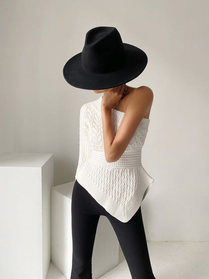 Cut-Out-Pullover