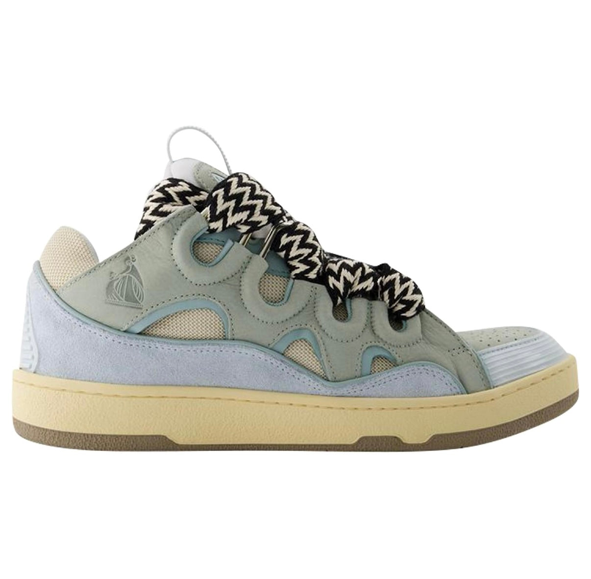 LVIN Low-Top Sneaker