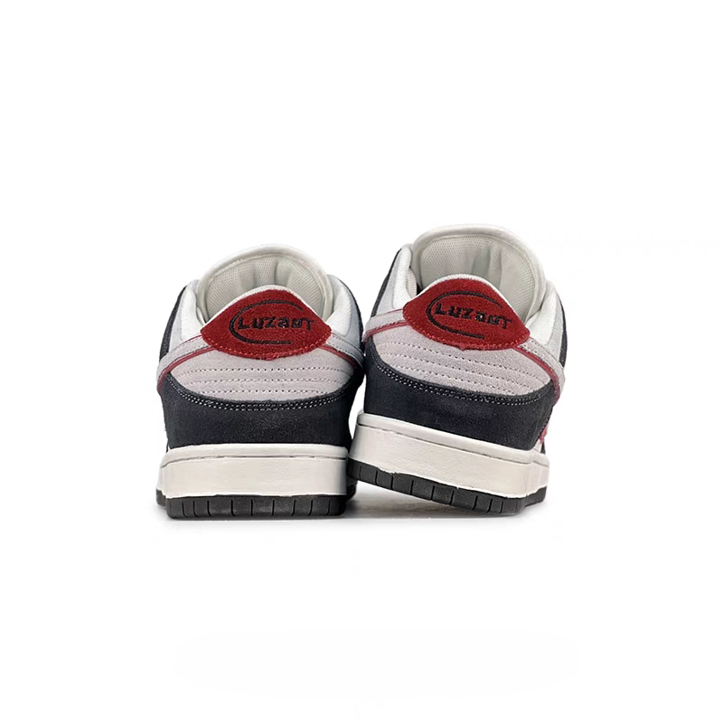 Twilight Kicks sneakers