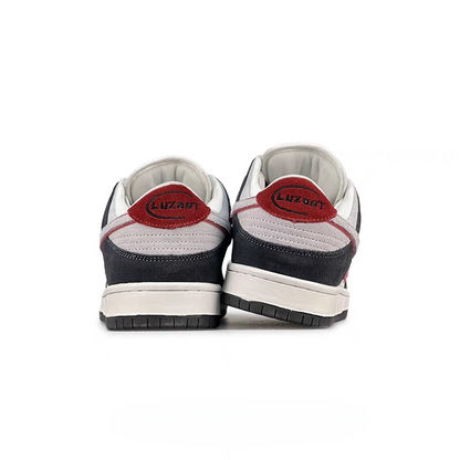 Twilight Kicks sneakers