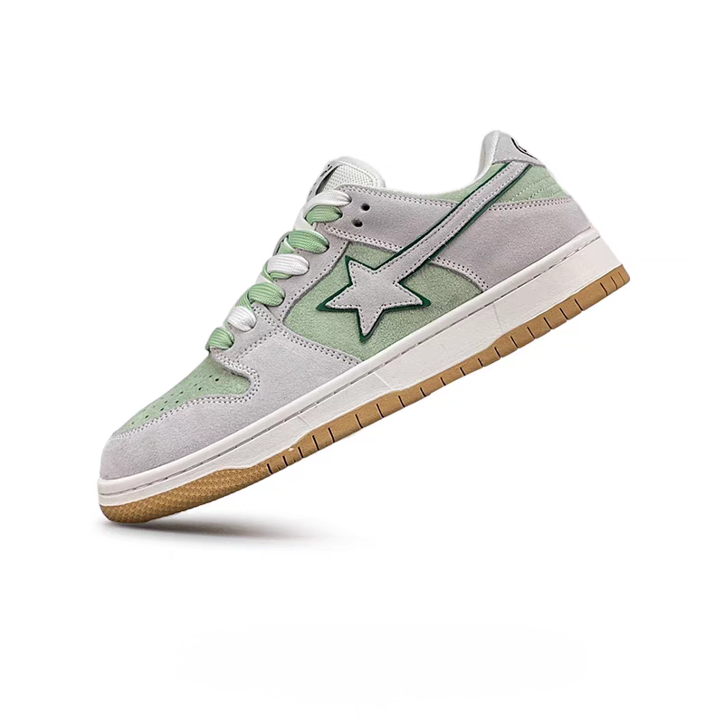 Twilight Kicks sneakers